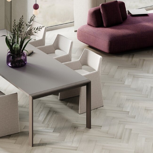 Кварцевый ламинат Fargo Herringbone 44-4070-2 Дуб Модена Кварцевый ламинат Fargo Herringbone 44-4070-2 Дуб Модена