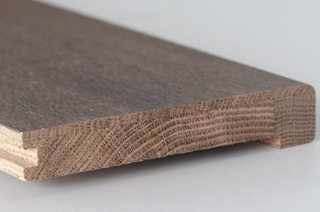 Подступёнок Coswick инженерный сращенный Дуб без покрытия 1200х330х19мм Подступёнок Coswick инженерный сращенный Дуб без покрытия 1200х330х19мм