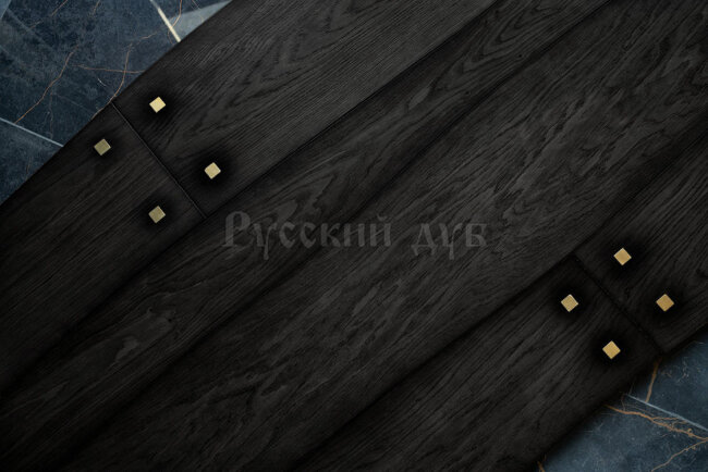 Криволинейный паркет Дуб Кижи с заклепками шелковый лак 3-х слойный T&G  Рустик 760...2200х120...190х16 мм