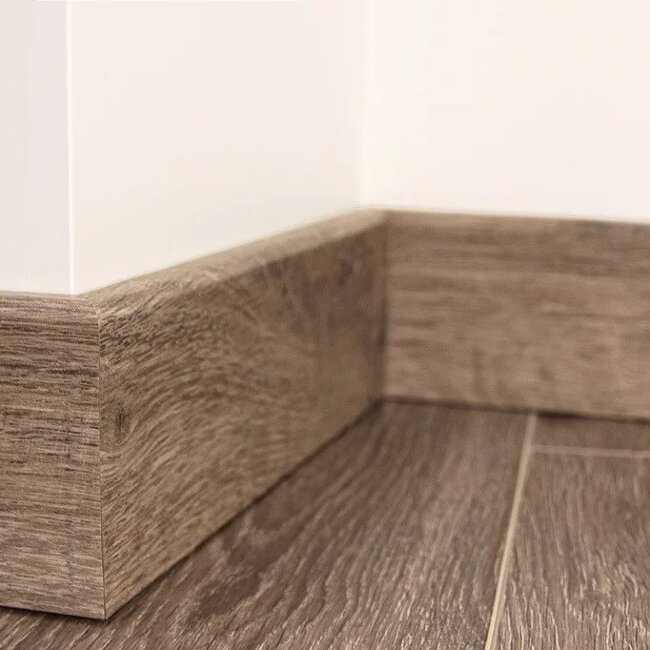 Плинтус Bonkeel Stick W 21 2000х70х13 мм