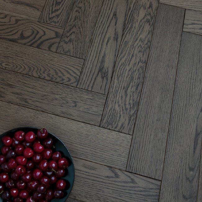 Инженерная доска Karelia Herringbone Oak Brandy HB