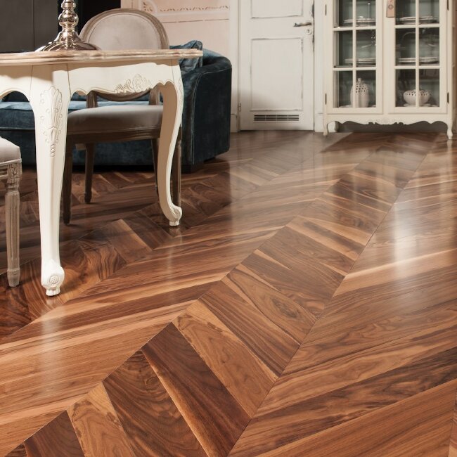 Французская елка Coswick 45⁰,T&G Американский орех 1334-3201-30 Натуральный Традишинал Шелк. масло