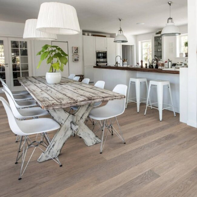 Паркетная доска Karelia Light Oak 4 Story 138 Frostbite 1-s