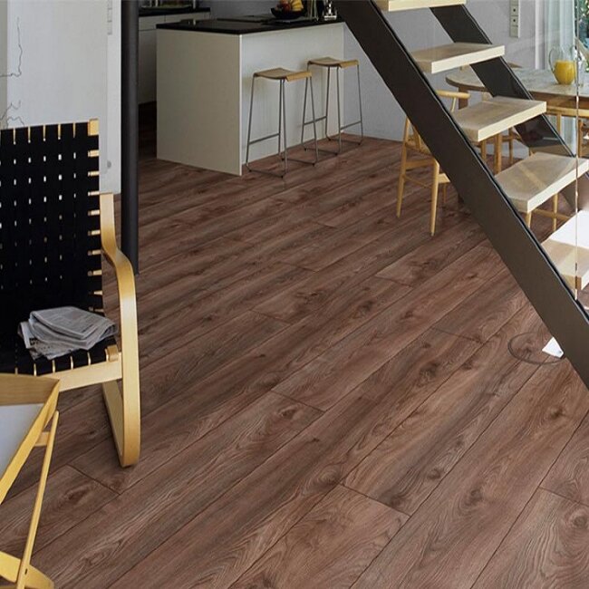 Ламинат My floor Дуб Макро коричневый