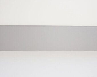 Плинтус Bonkeel Stick M Серый 2000х70х13 мм Плинтус Bonkeel Stick M Серый 2000х70х13 мм