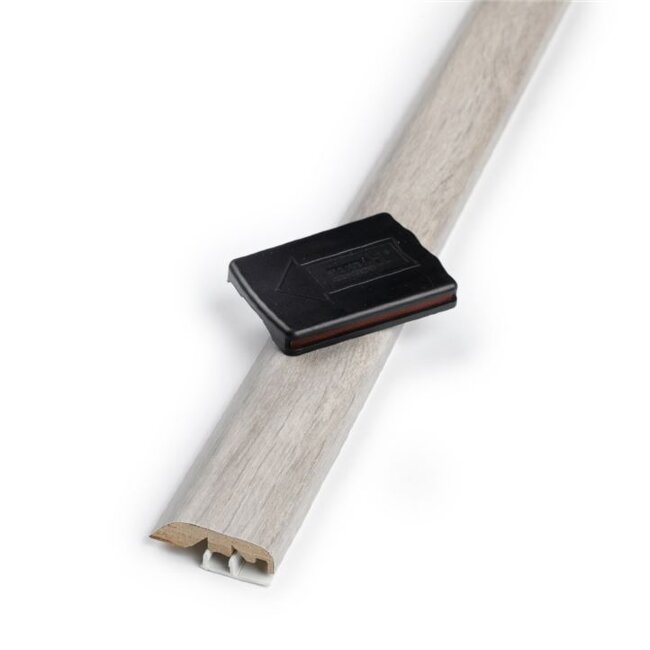 Профиль Pergo PGINCP03570 Дуб Скалистых Гор (5 в 1) Профиль Pergo PGINCP03570 Дуб Скалистых Гор (5 в 1)