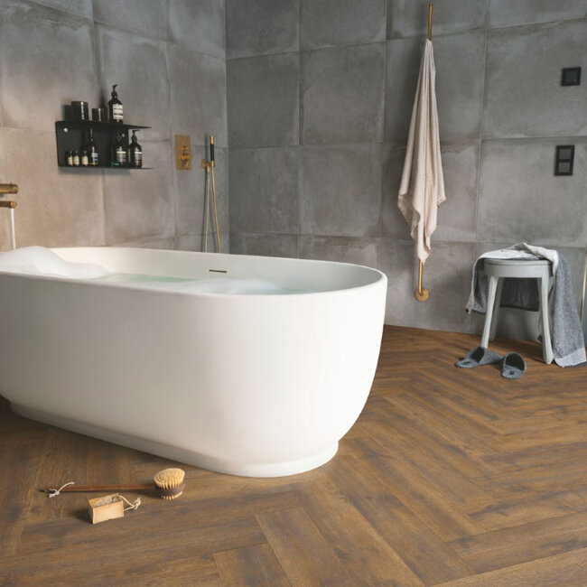 ПВХ плитка елочка Pergo Vorma Pad Pro Вековой дуб темный ПВХ плитка елочка Pergo Vorma Pad Pro Вековой дуб темный