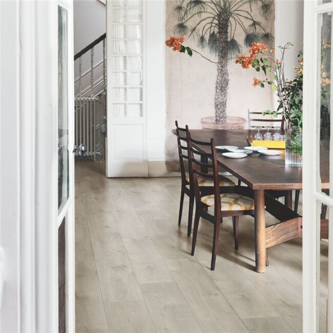 Ламинат Pergo Дуб изысканный серый