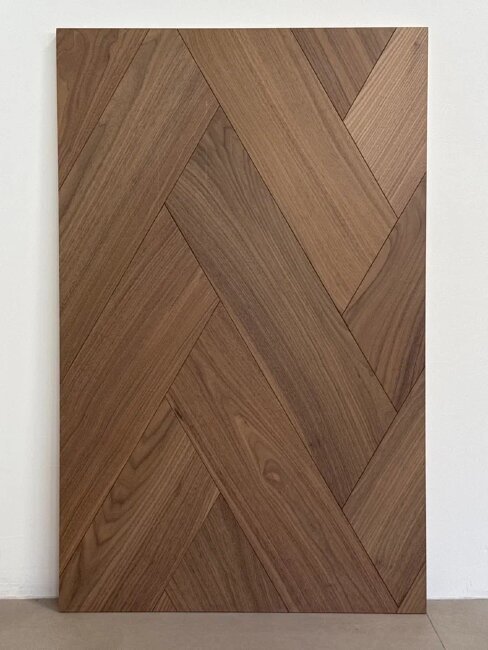 Итальянская елка 60° HM Flooring American Walnut Summer Diamond Chevron Селект UV лак Итальянская елка 60° HM Flooring American Walnut Summer Diamond Chevron Селект UV лак