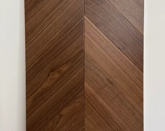 Французская елка 45° HM Flooring American Walnut Chevron UV лак Французская елка 45° HM Flooring American Walnut Chevron UV лак