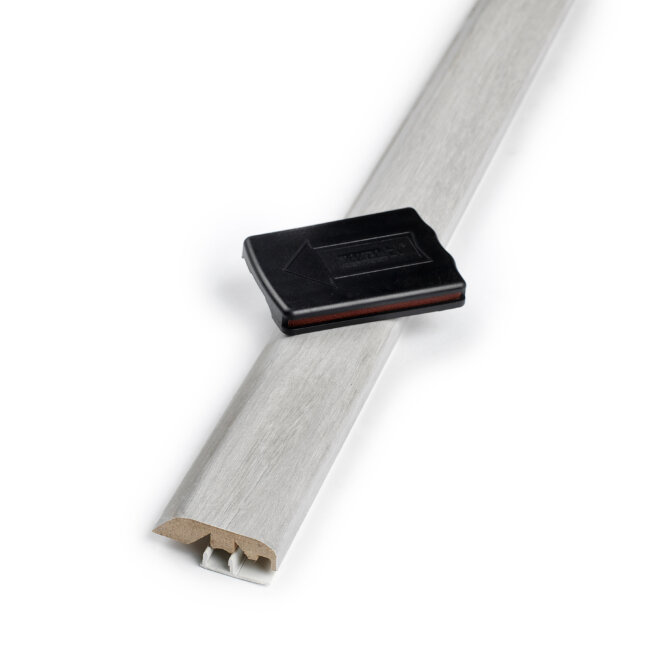 Профиль Pergo PGINCP03367 Известково-серый дуб (5 в 1) Профиль Pergo PGINCP03367 Известково-серый дуб (5 в 1)