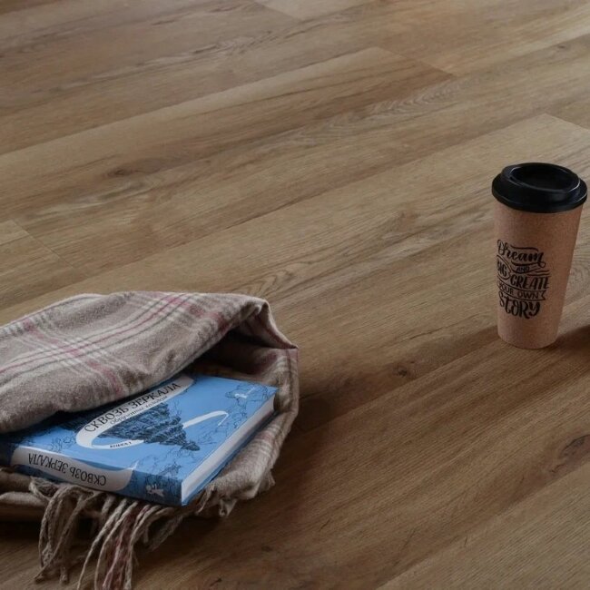 Виниловый ламинат SPC Aberhof 2983