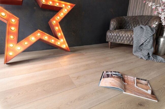 Виниловое покрытие Aquafloor AF8023XХL Виниловое покрытие Aquafloor AF8023XХL