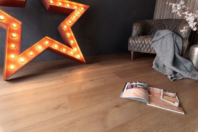 Виниловое покрытие Aquafloor AF8024XХL Виниловое покрытие Aquafloor AF8024XХL