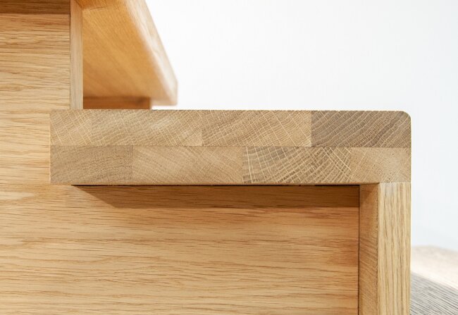 Ступень Coswick массив дуба цельноламельный без покрытия 1200х330х40 мм Ступень Coswick массив дуба цельноламельный без покрытия 1200х330х40 мм